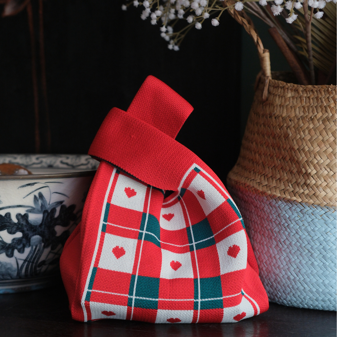 Limited Edition Knitted Knot Bag